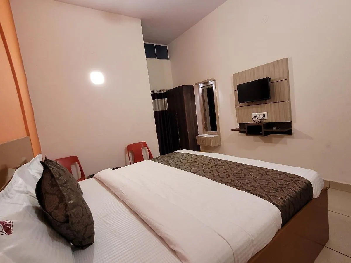 New Jaganmohana Comforts Mysore 0*,  India